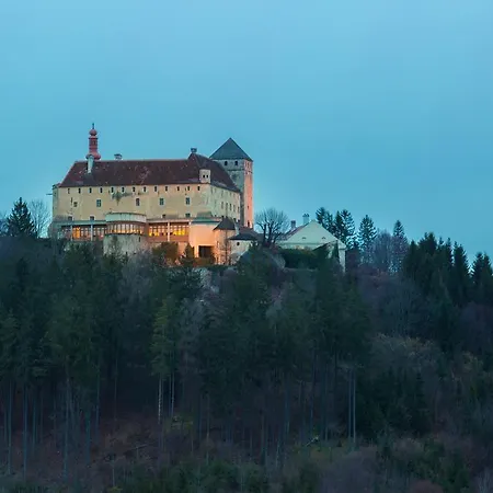 Hotel Schloss Krumbach