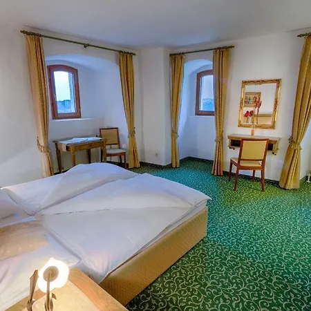 Schloss Krumbach 4* Krumbach (Lower Austria)